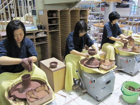 近所の主婦 ☆ご近所仲良し主婦3人組☆<br /> |お客様の声&お知らせ|陶芸体験 八幡野窯|有限会社ハッピー 沖縄・伊豆 体験で旅をハッピーに